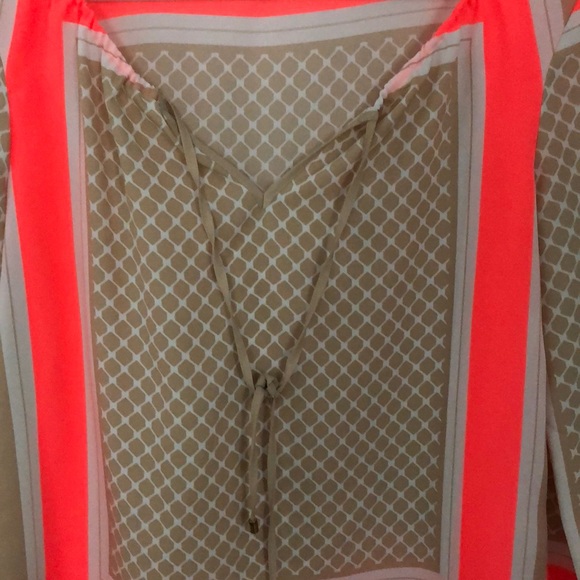 Top - Picture 2 of 3